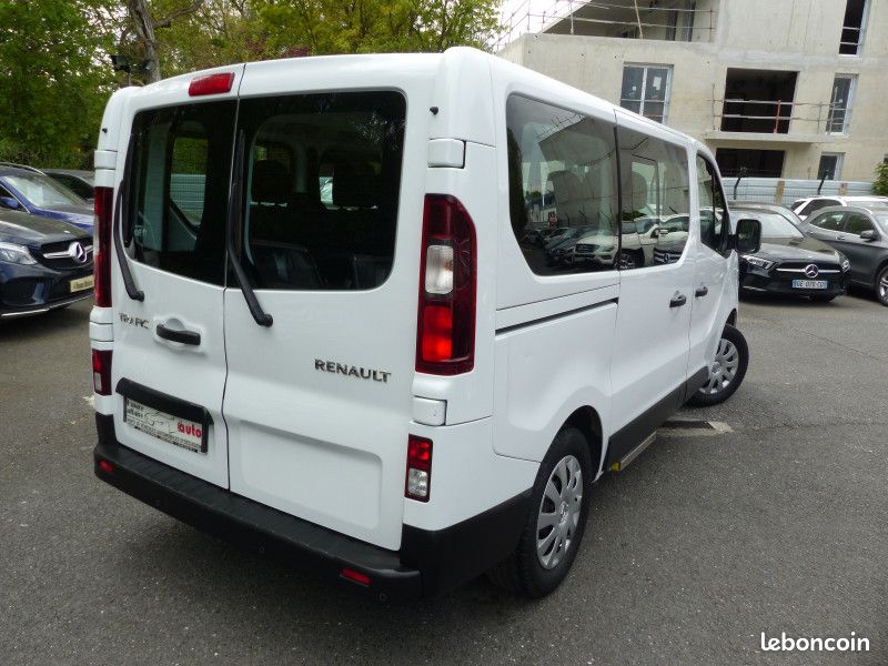 Renault TRAFIC III COMBI L1 1.6 DCI 125CH ENERGY LIFE 9 PLACES (image 2)