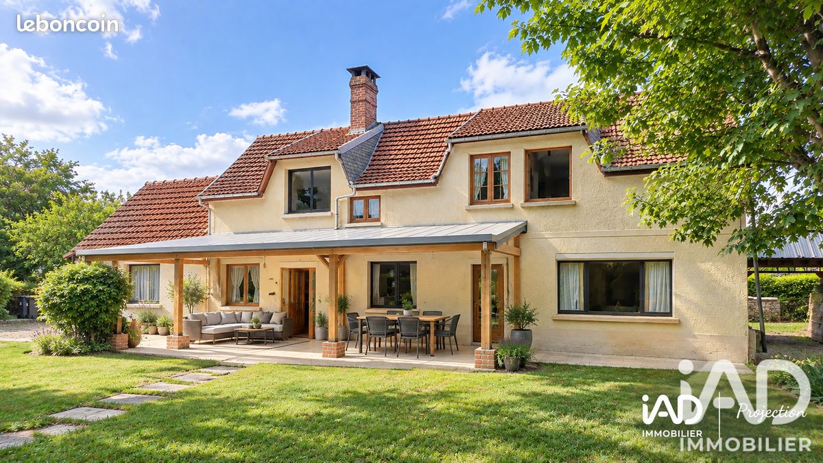 Maison 7 pièces 157 m² · à Romilly-sur-Andelle · 157 m² · 261 000 €