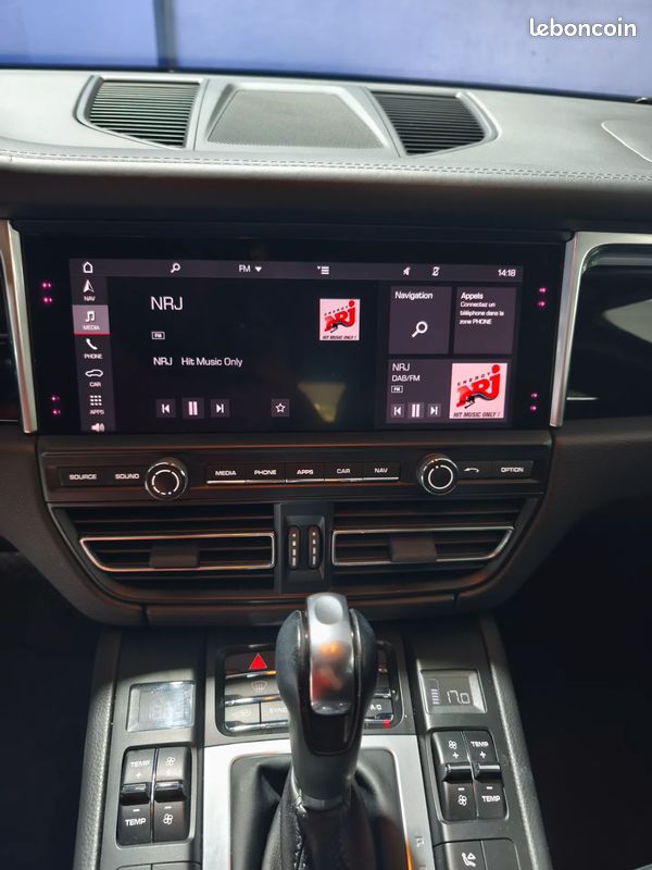 PORSCHE Macan S 3.0 354ch - 2019 - 78 000 km - Suivi complet - Porsche approuved - (image 17)