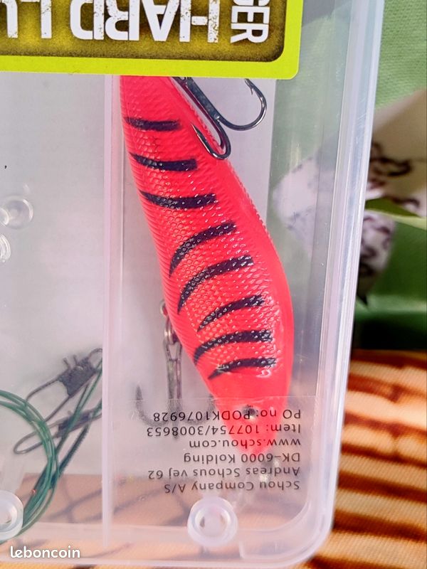 Kit De 5 Leurres Durs 13.5 Cm – ABS, Hameçons Triples – Boîte Rigide – Brochet, Perche, Bar, Truite