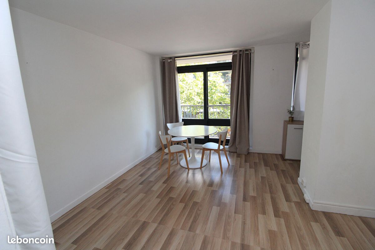 Appartement 1 pièce 27 m² · à Boulogne-Billancourt · 27 m² · 1 035 €