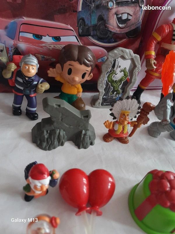 Lot de diverses figurines pour enfants (image 5)