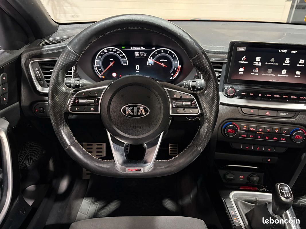 Kia CEED 1.4 140 GT Line Premium FULL ENTRETIEN KIA / TOIT OUVRANT / VOLANT CHAUFFANT (image 30)