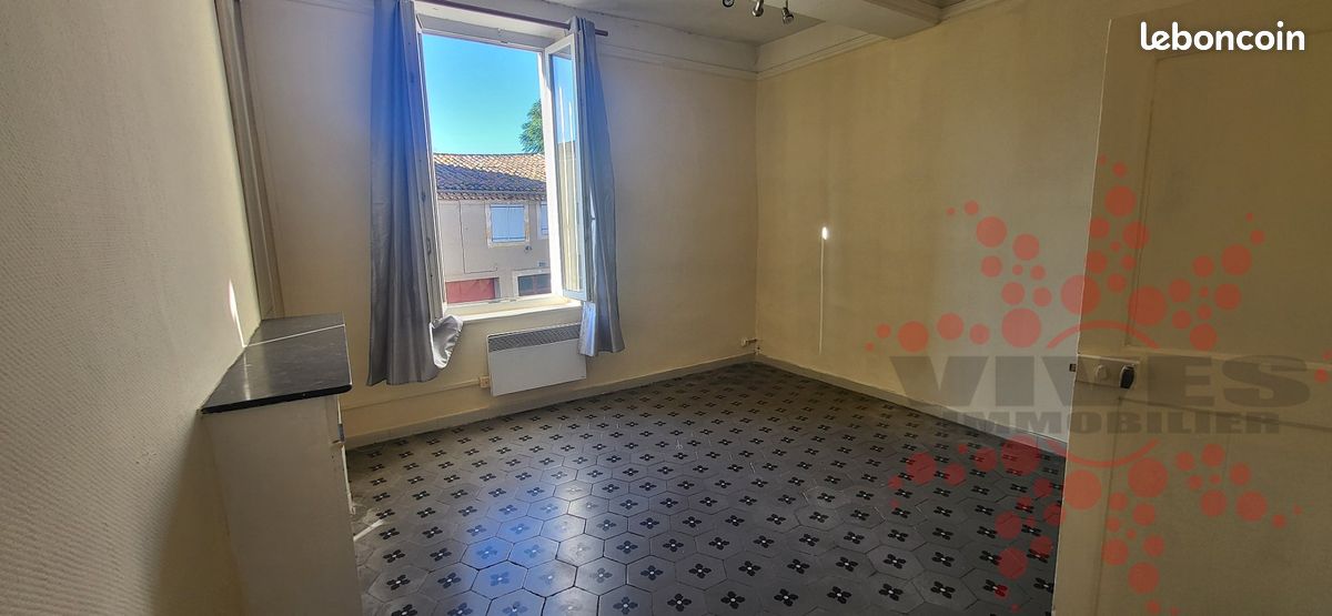 Immeuble 2 pièces 422 m² · à Capestang · 422 m² · 170 000 €