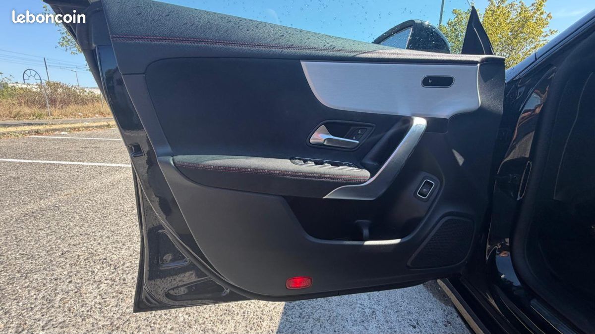 MERCEDES CLASSE CLA 200D 150ch AMG LINE 8G-DCT 2022 (image 7)