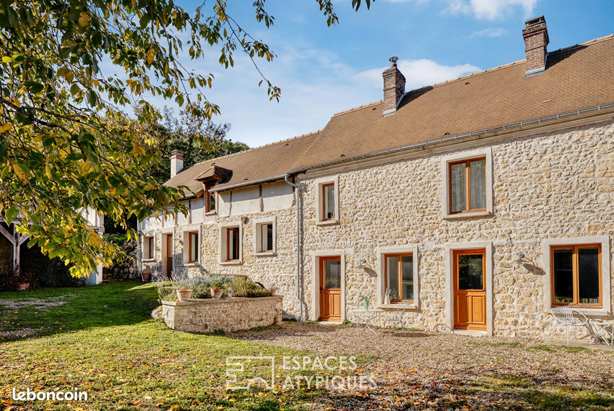 Maison 8 pièces 161 m² · à Saint-Marcel · 161 m² · 545 000 €