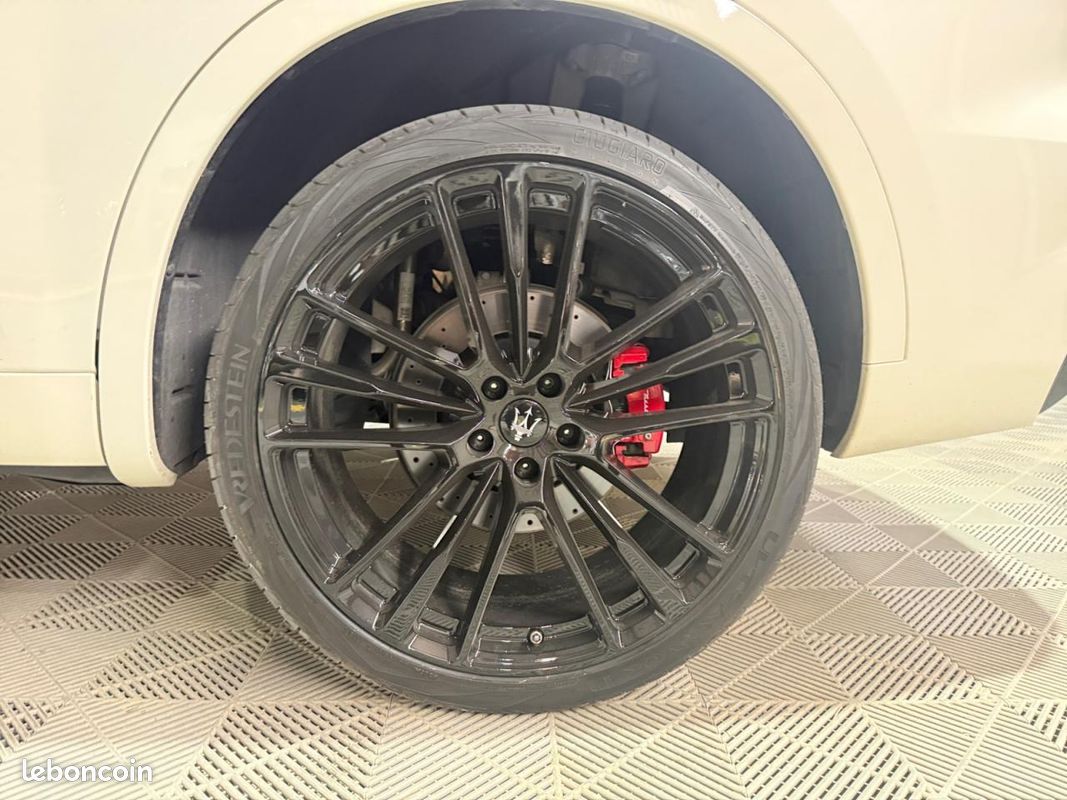 MASERATI LEVANTE 3.0i V6 S&S (Garantie 12 mois) (image 38)