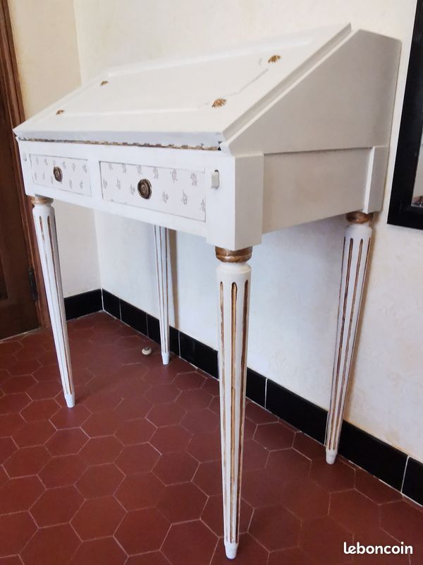Bureau imitation vintage relooké (image 9)