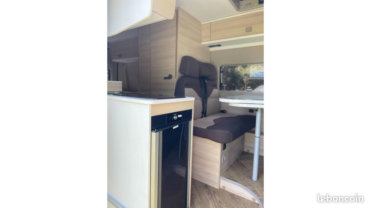 Chausson V594 First Line toit pop-up 2024 (image 7)