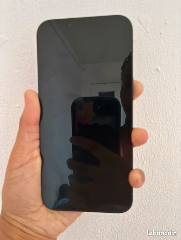 Iphone 13 (image 1)