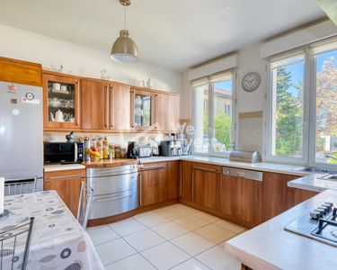 Maison 740 000 € - 203 m²