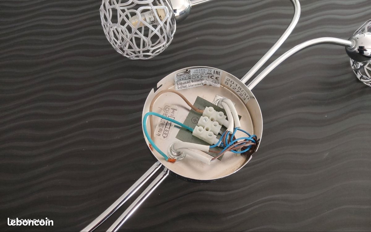 Lustre avec ampoules (image 2)