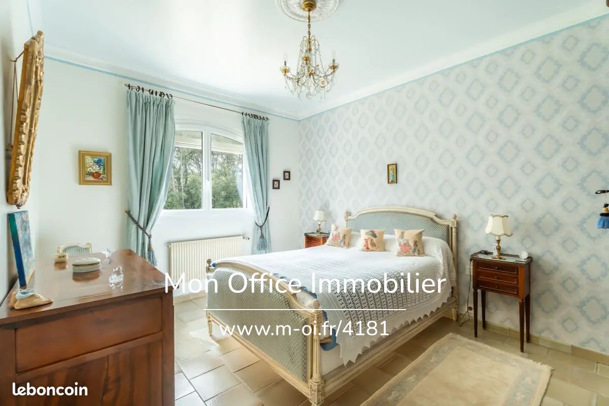 Maison 6 pièces 250 m² (image 11)