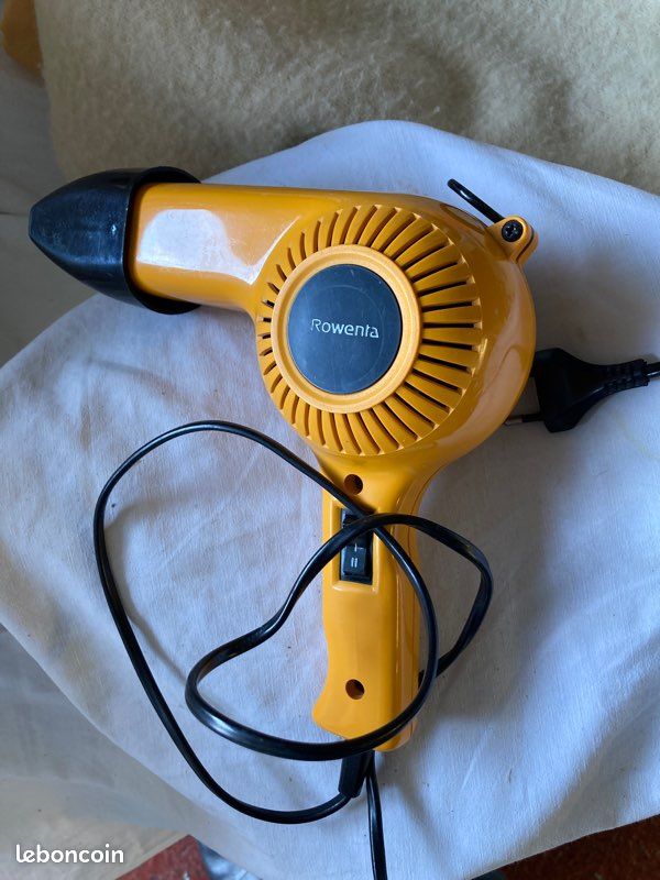 Sèche-cheveux Vintage Rowenta Années 70 - Couleur Orange, Fonctionne, Occasion