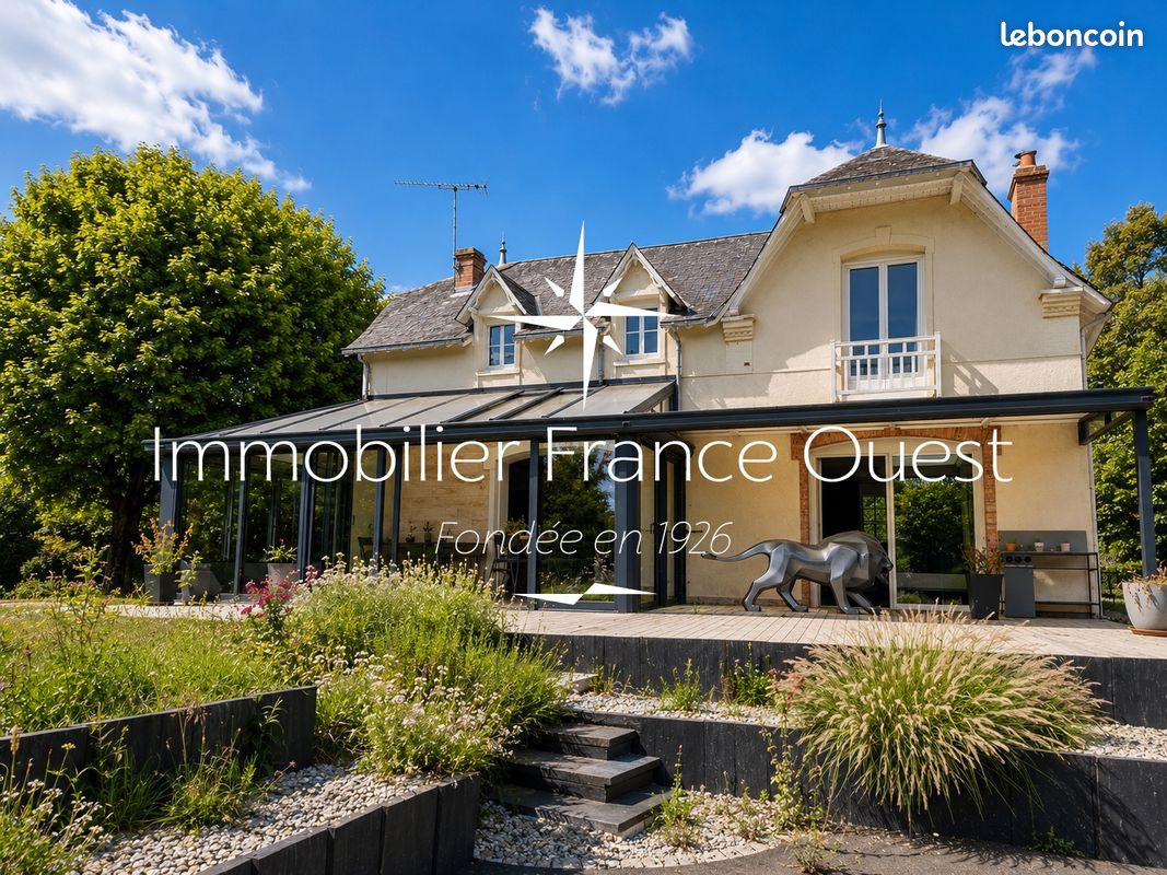 Maison 7 pièces 169 m² · à Malicorne-sur-Sarthe · 169 m² · 498 750 €