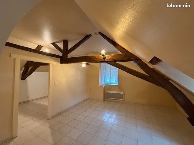 Appartement 2 pièces 54 m² · à Charolles · 54 m² · 425 €/mois