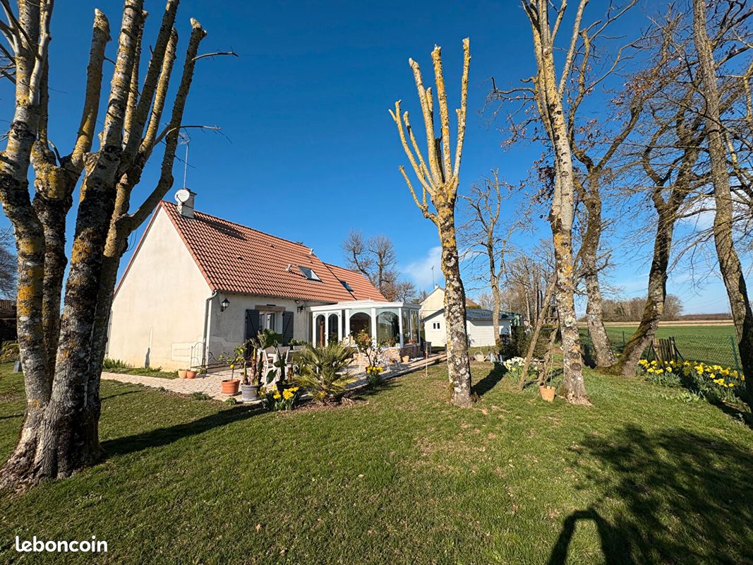 Maison 7 pièces 149 m² · à Villerbon · 149 m² · 247 500 €