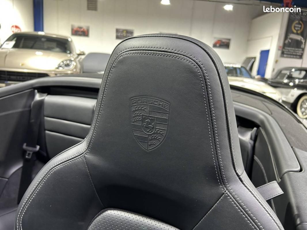 Porsche 911 992.1 Carrera 4S Cabriolet 450 ch (image 10)