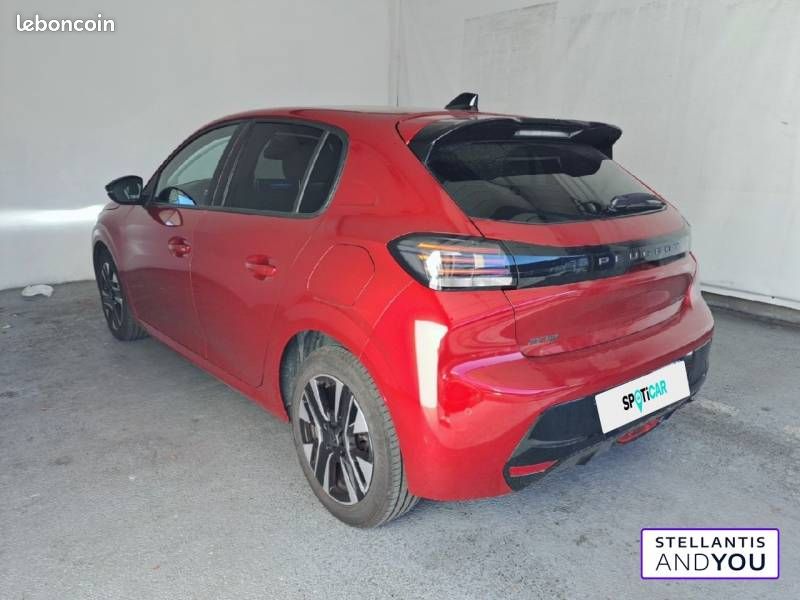 Peugeot 208 Hybrid 100 e-DCS6 Allure (image 5)