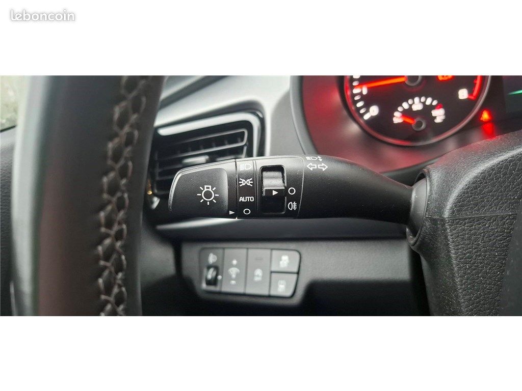 Kia Rio 1.0 T-GDI 100 CH DCT7 Active (image 21)