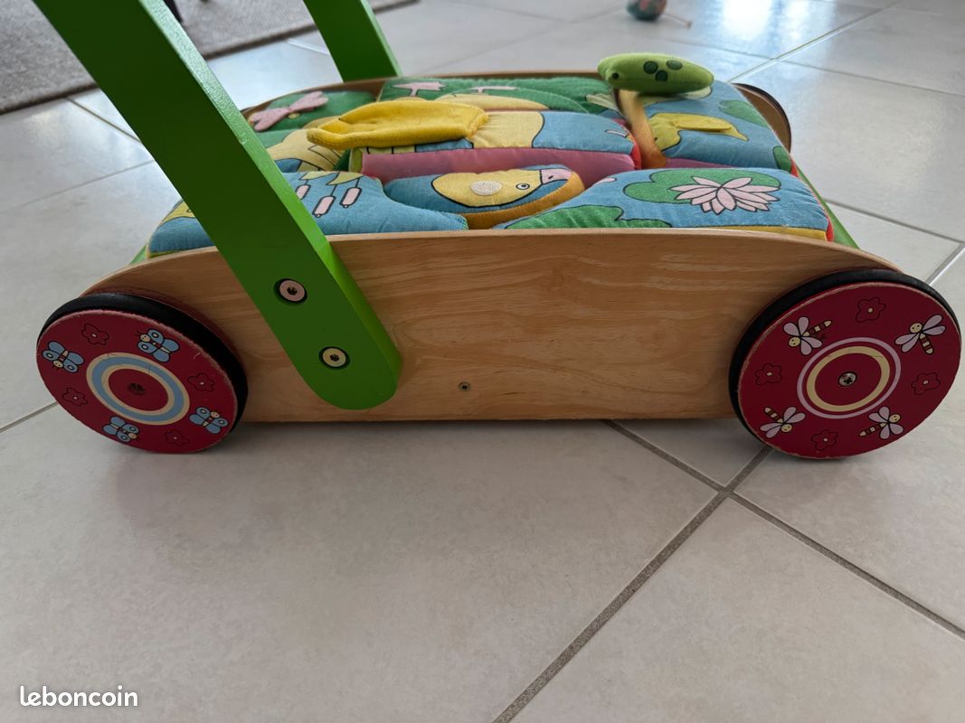 Chariot de marche en bois (image 3)