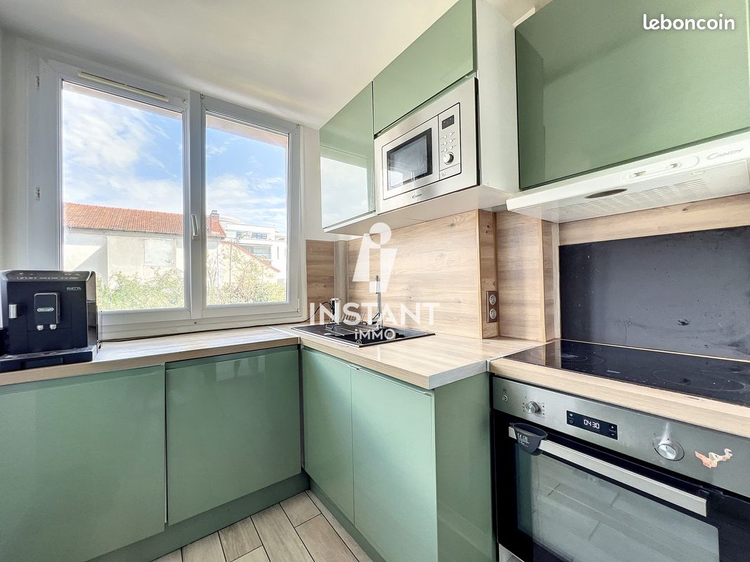 Appartement a louer - 4 pièce(s) - 65 m2 - Surfyn