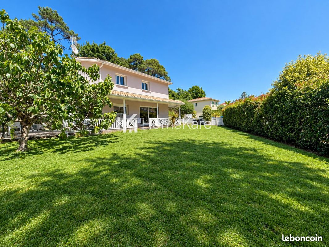 Maison 6 pièces 170 m² · à Cestas · 170 m² · 598 000 €