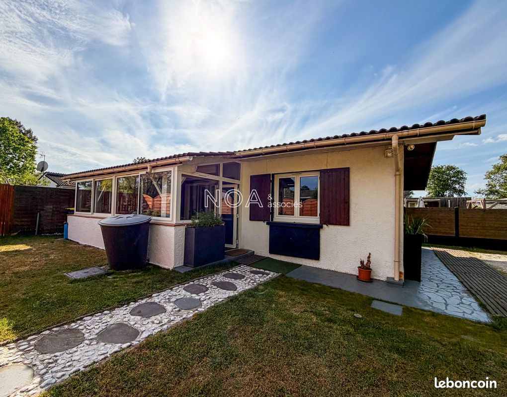 Maison 4 pièces 90 m² · à Arès · 90 m² · 389 000 €