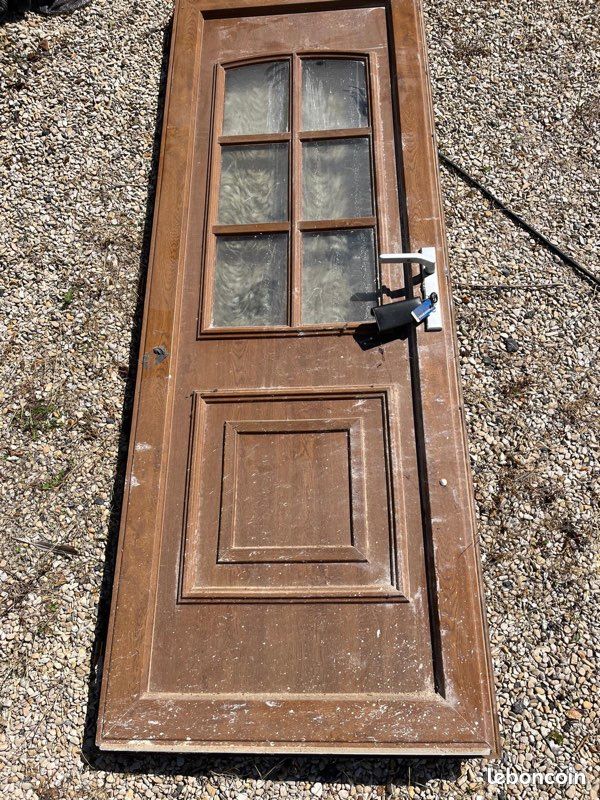 Donne portes d’entrée et fenêtre (image 1)