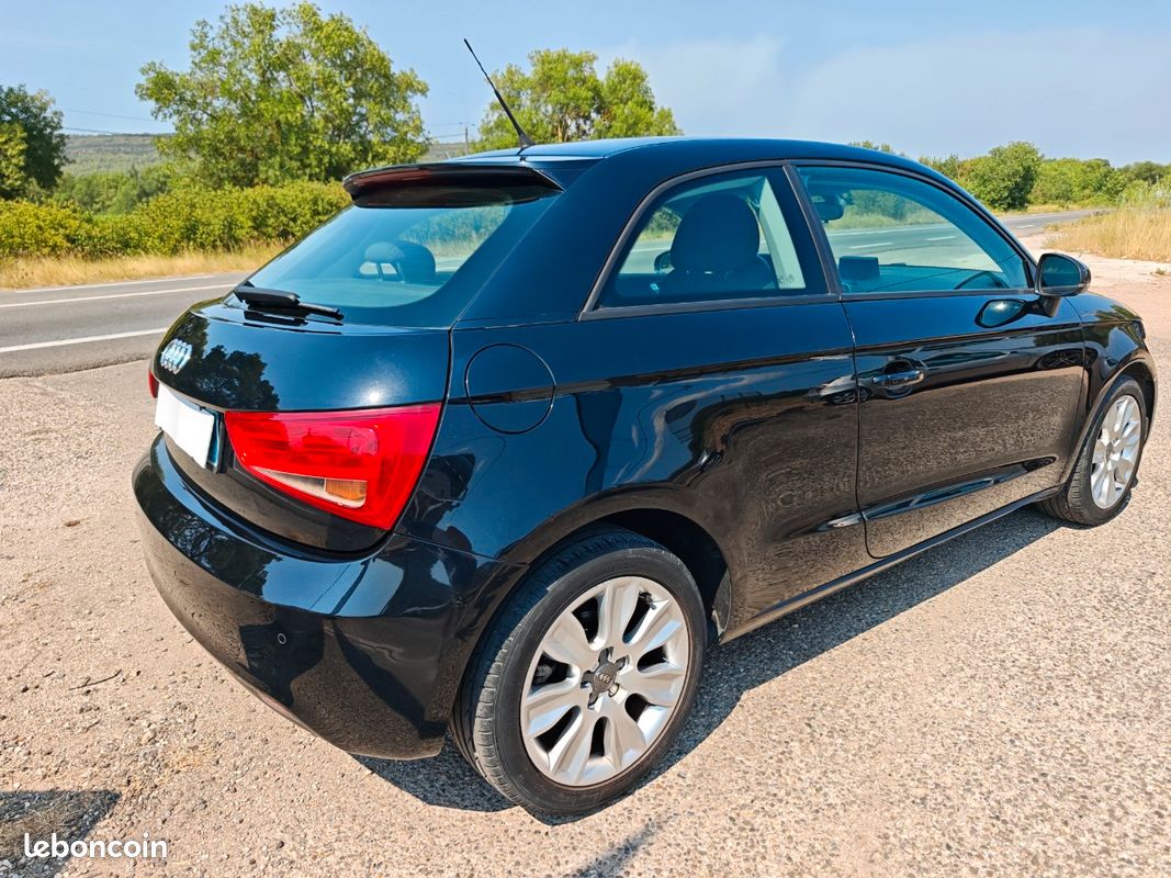Audi a1 1.2 tfsi 85 cv / moteur a chaîne / gps / ct ok / garantie (image 4)