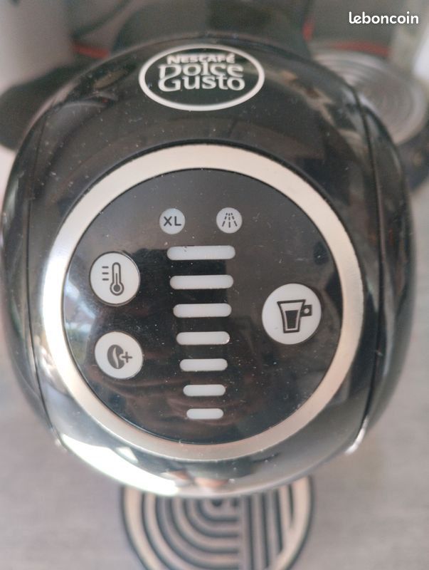 Machine à café Dolce gusto krusp . En très bon état (image 6)