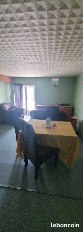 Appartement 3 pièces 65 m² · à Tarare · 65 m² · 350 €