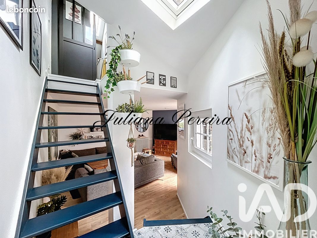 Maison 7 pièces 189 m² · à Bennecourt · 189 m² · 327 000 €