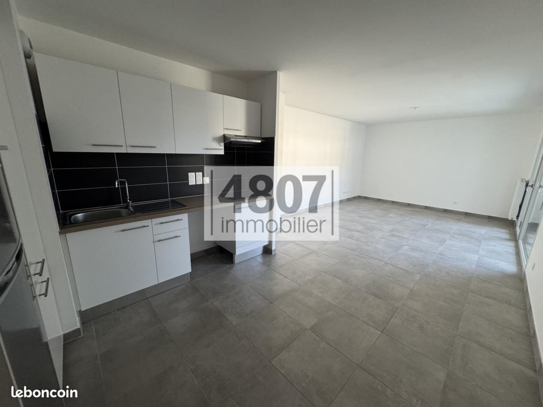 Appartement 3 pièces 65 m² · à Cluses · 65 m² · 239 900 €
