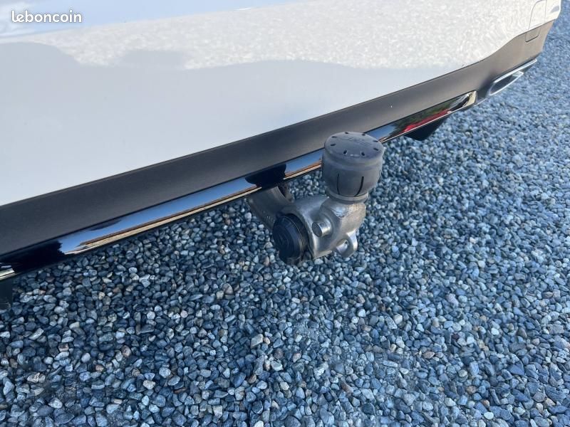 Mercedes-benz Classe E 220 d 194ch AMG Line 9G-Tronic - TOIT OUVRANT / ATTELAGE / SUIVI MERCEDES (image 9)