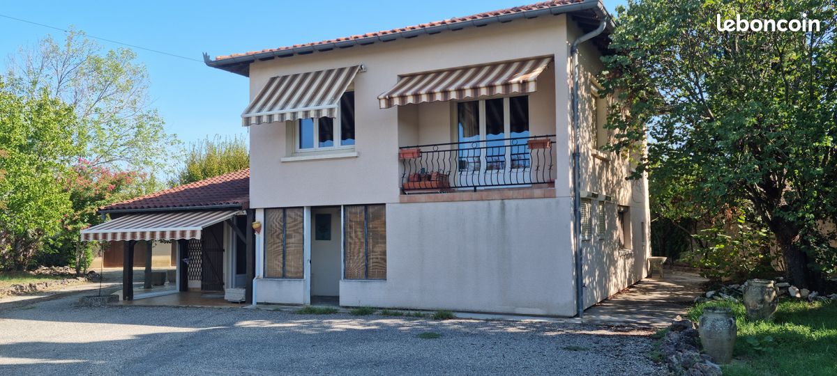 Maison 6 pièces 152 m² · à Reyniès · 152 m² · 230 000 €
