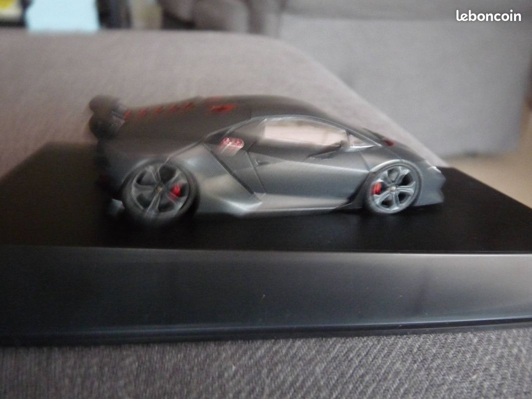 Lamborghini Sesto Elemento V10 Auto Art 1/43 supercar no Spark (image 4)