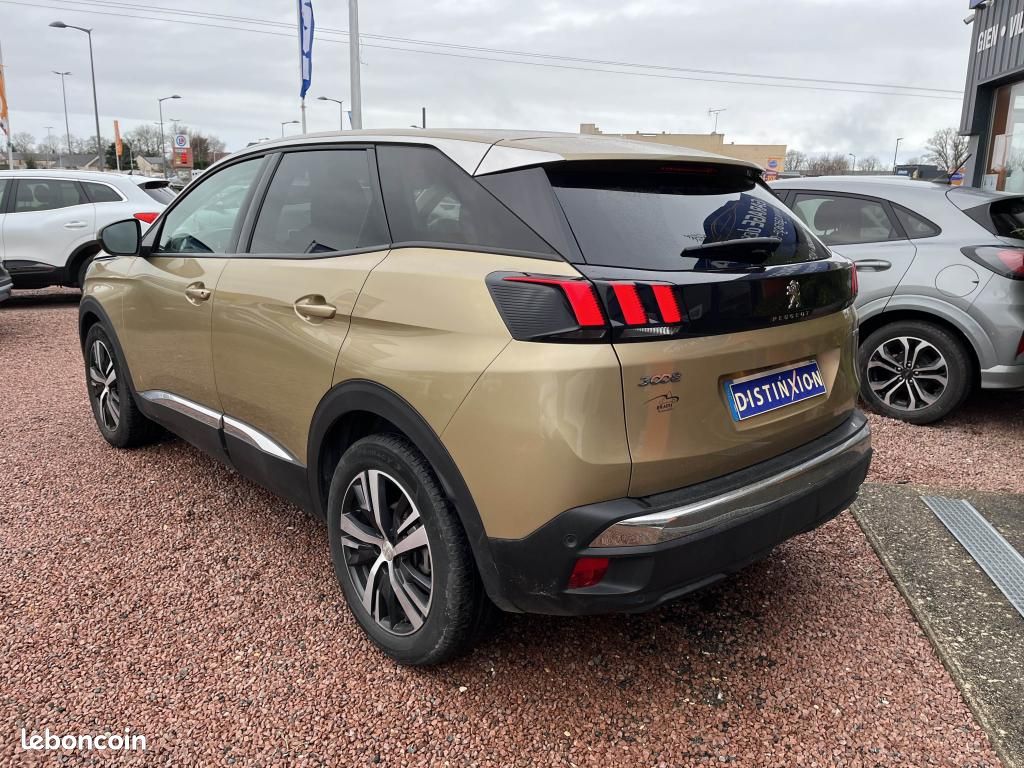 PEUGEOT 3008 1.2i 12V S&S - 130 - ALLURE (image 9)