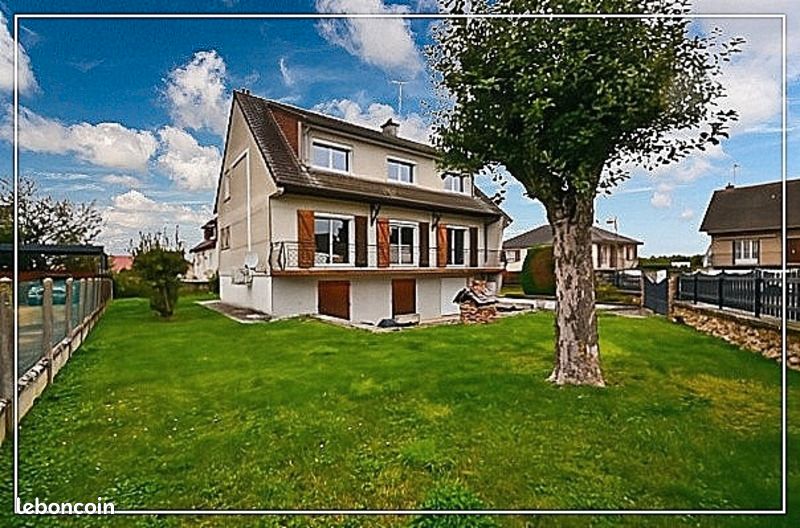 Maison 6 pièces 158 m² · à Montmirail · 158 m² · 260 000 €