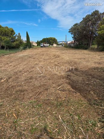 Terrain 1980 m² MOLLEGES