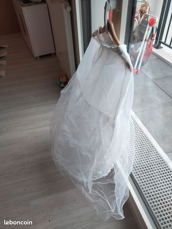 Joli jupon pour robe de mariage (image 4)