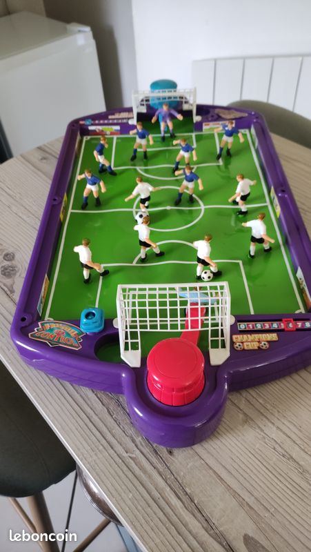 Jeu foot de table enfant (image 3)