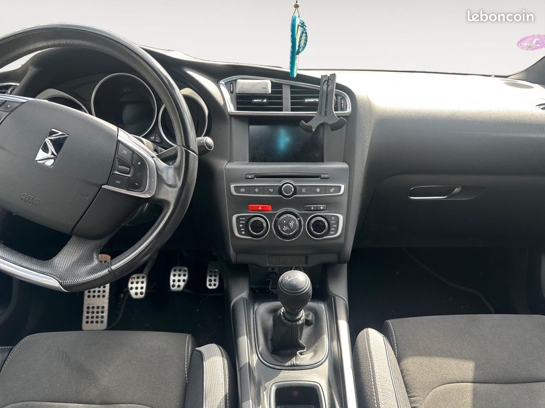 DS DS4 PureTech 130 SS BVM6 Sport Chic (image 12)