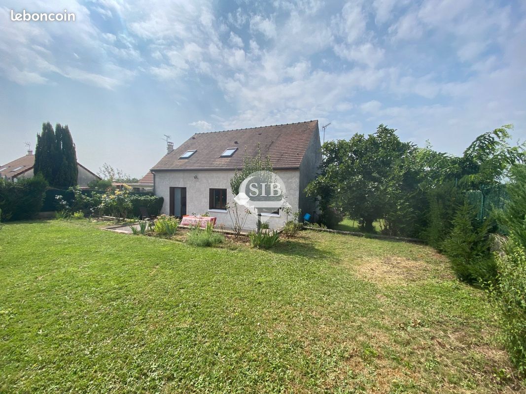 Maison 6 pièces 100 m² · à Longpont-sur-Orge · 100 m² · 320 000 €