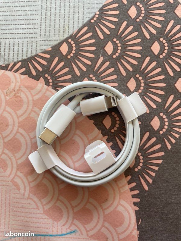 Cable iphone apple officiel usb-c longueur 1m neuf (image 3)