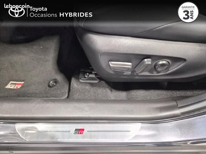 Toyota RAV4 2.5 Hybride 222ch GR Sport AWD-i MY24 (image 26)