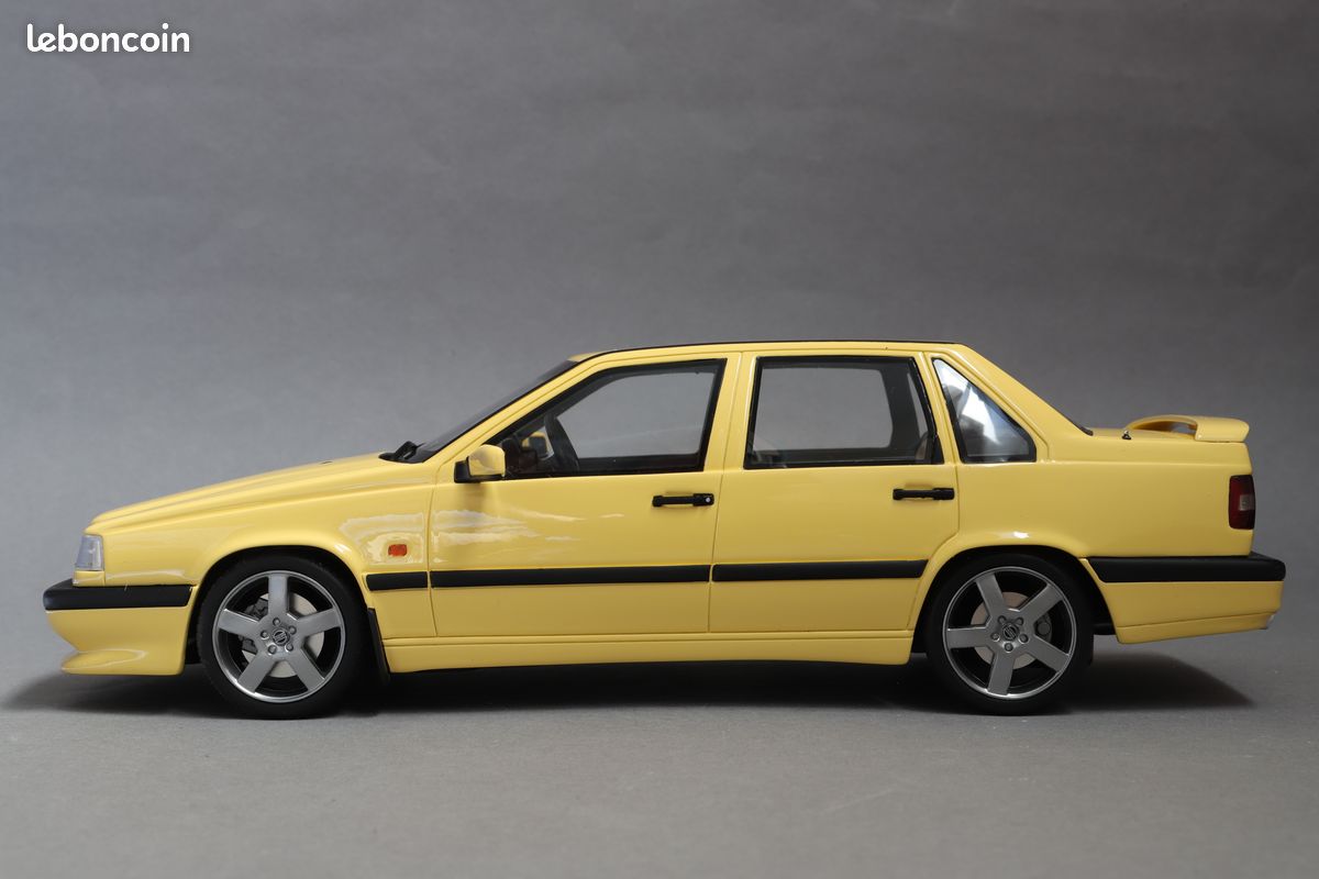 Volvo 850 T-5R Cream Yellow 1996 1/18 Otto Ottomobile (image 3)