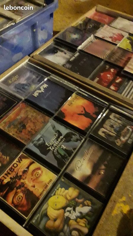 300 cd ROCK PROGRESSIF,ROCK, MÉTAL... (image 1)
