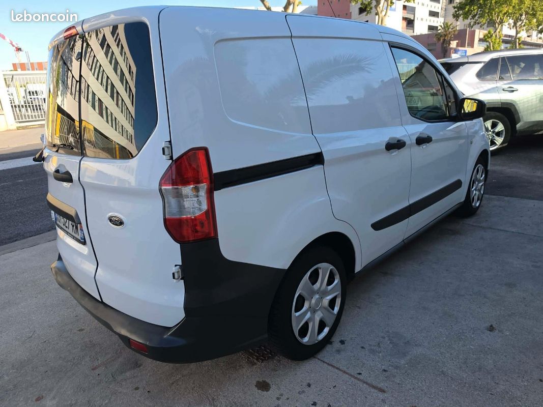 Ford (image 3)