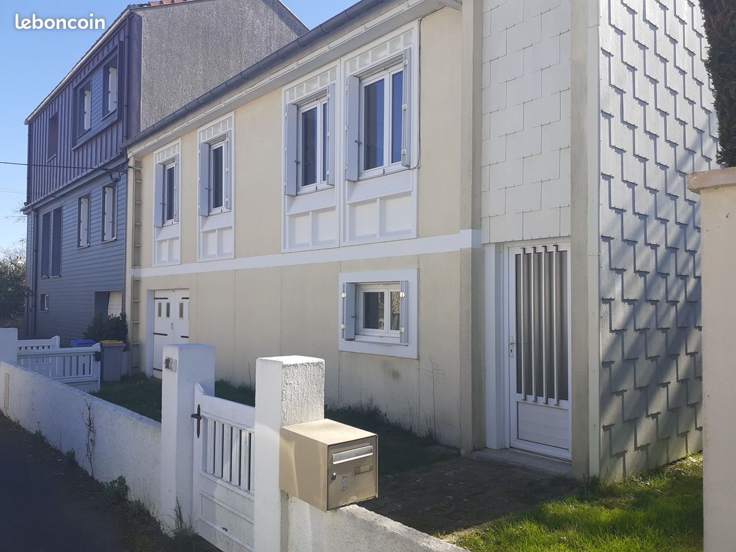 Maison 5 pièces 100 m² · à Rezé · 100 m² · 1 250 €/mois